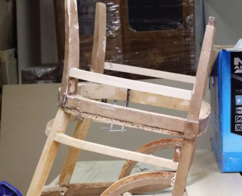 Реставрация советского кресла с деревянными подлокотниками