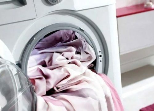 нужно ли стирать постельное белье после покупки
